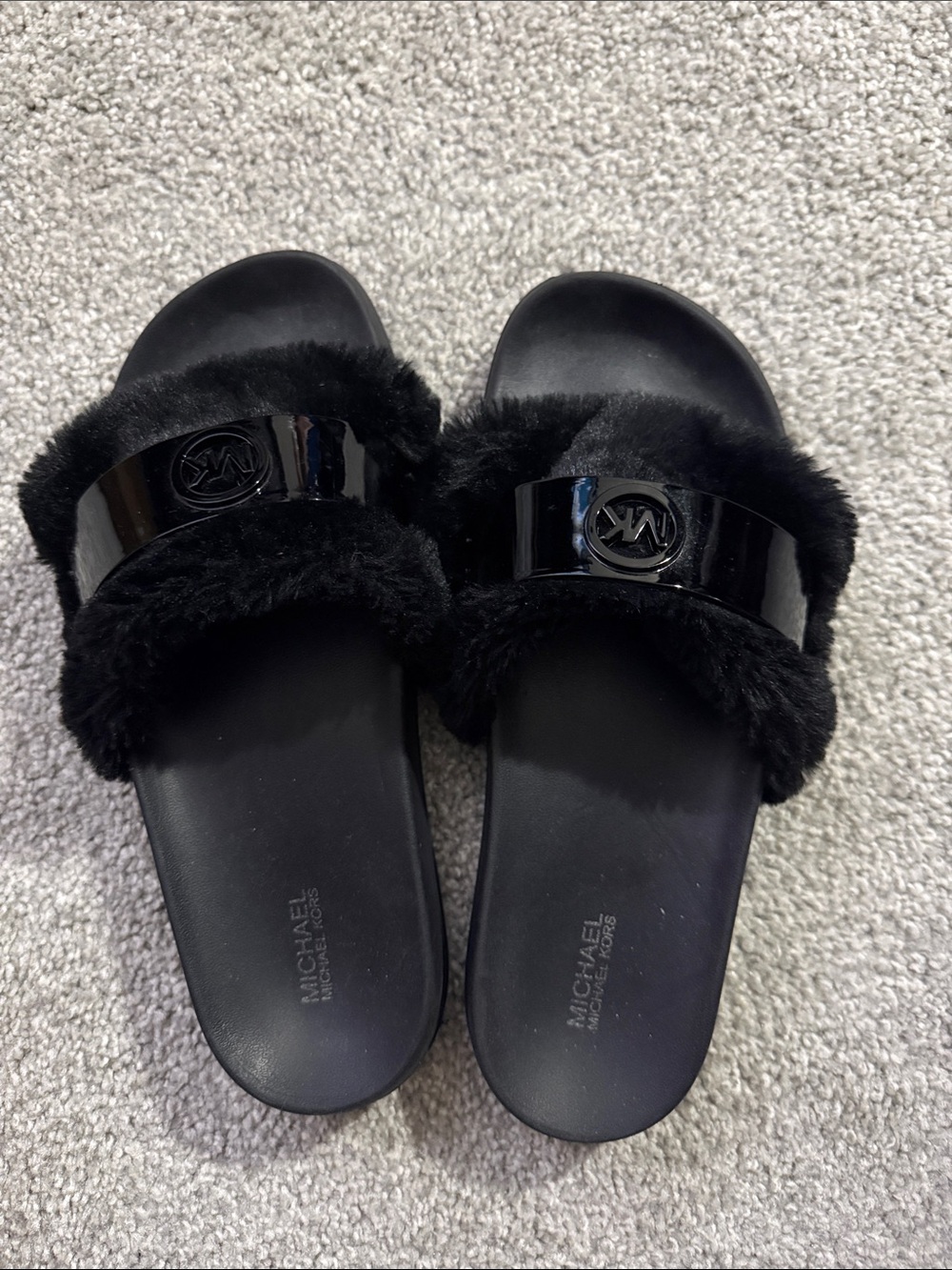 Michael Kors Black Faux Fur Patent Logo Slide Sandals